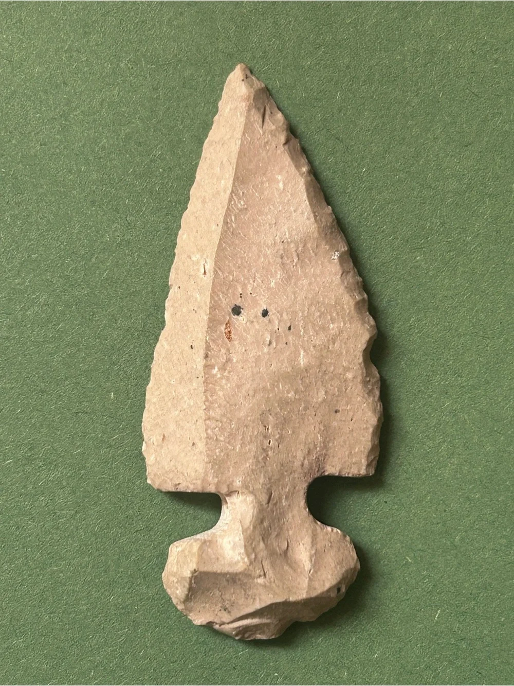 Handcrafted Beige Stone Arrowhead Accent for Home Décor